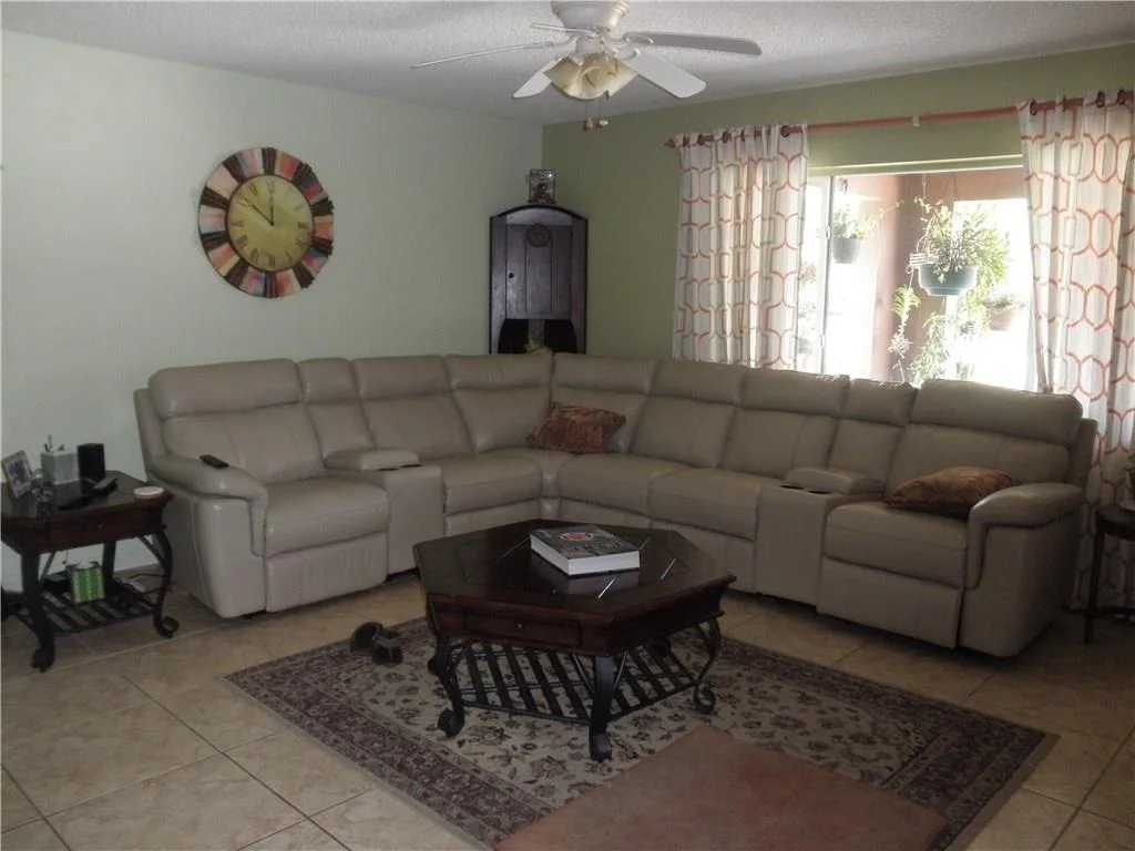 Photo of 241 SE Tressler Drive