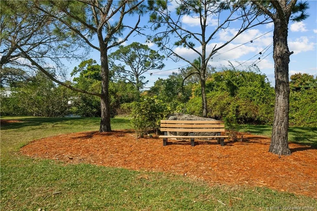 Photo of 1809 NW Bright River Point