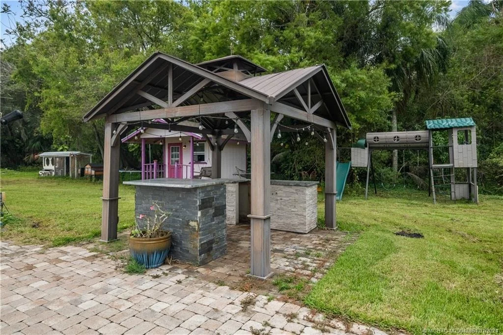 Photo of 4911 Jorgensen Road