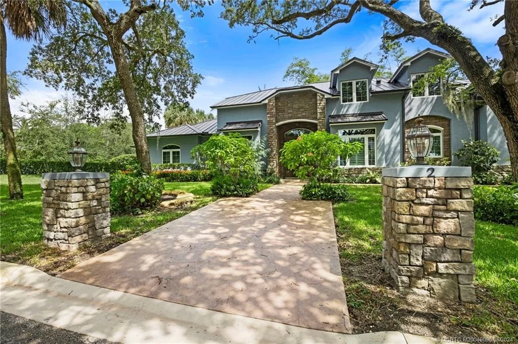Photo of 2 Summer Lane