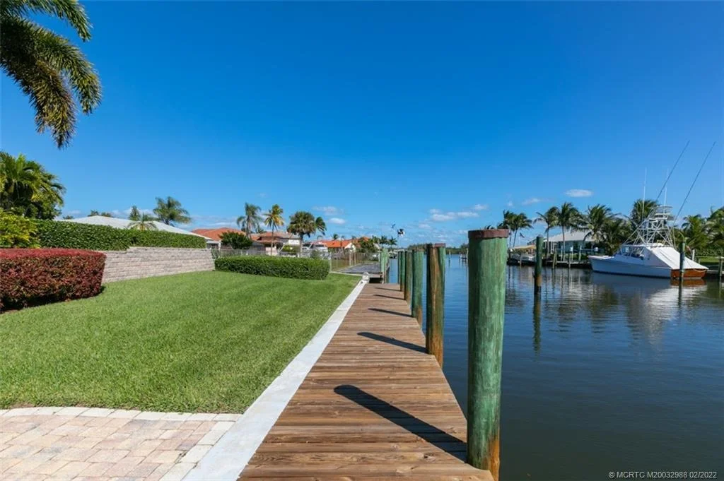 Photo of 5914 SE Horseshoe Point Road