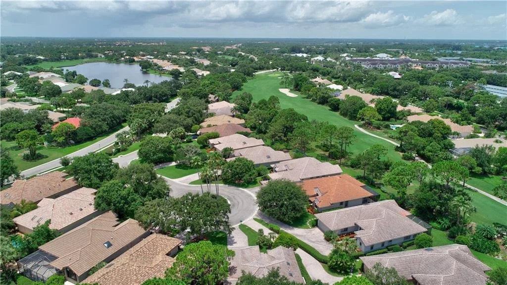 Photo of 3412 SE Putnam Court