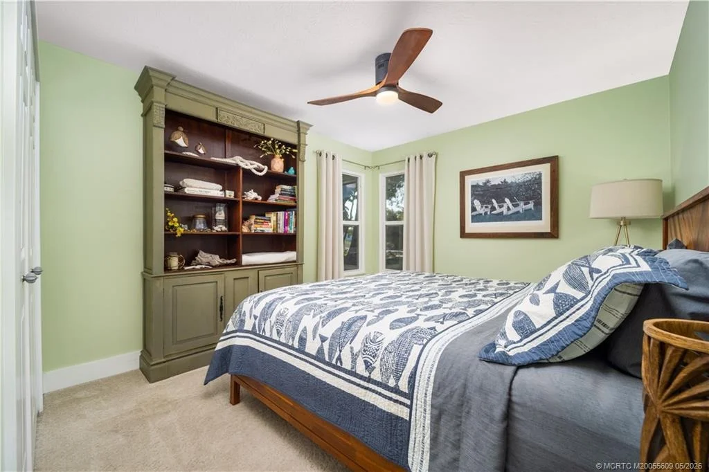 Photo of 4942 SE Bayshore Terrace