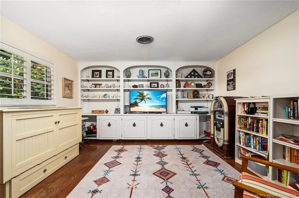 Photo of 4103 SE Fairway E