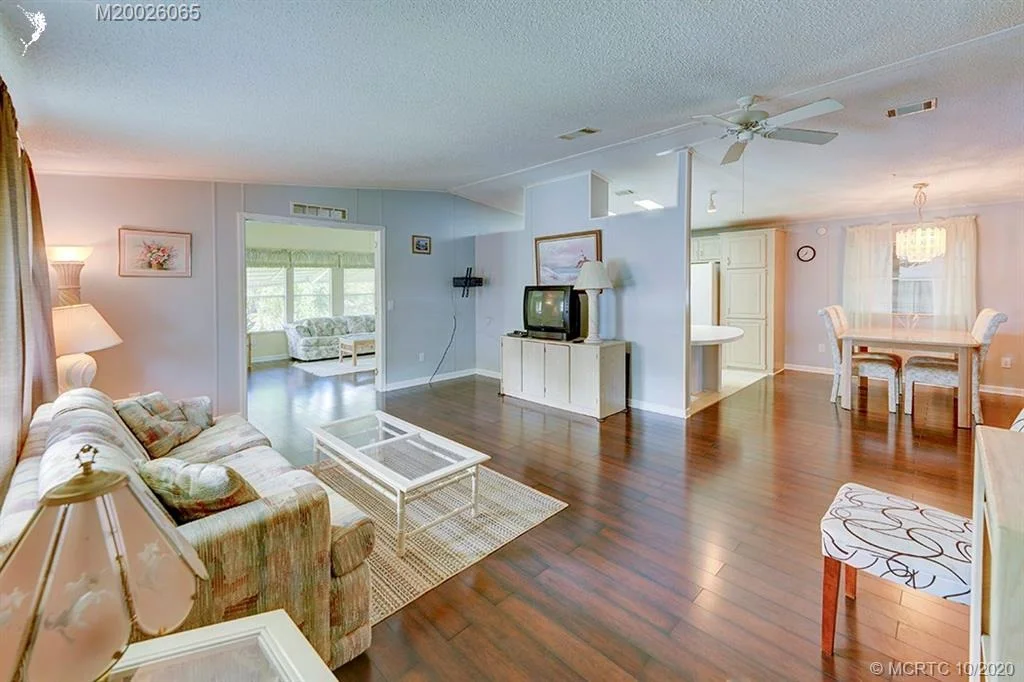 Photo of 2415 SW Olds Place