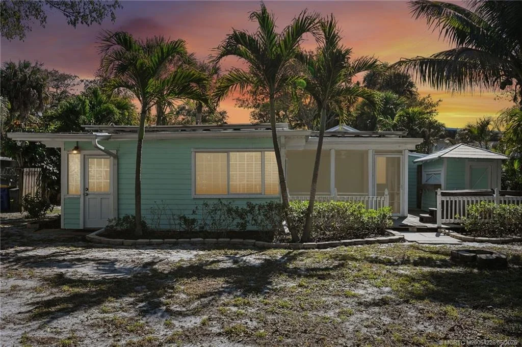 Photo of 3003 SE River Terrace