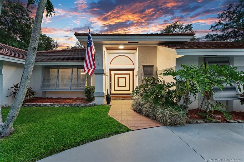 Photo of 11 Heritage Way
