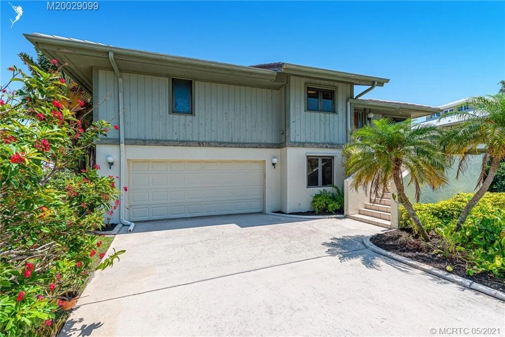 Photo of 5570 SE Miles Grant Road