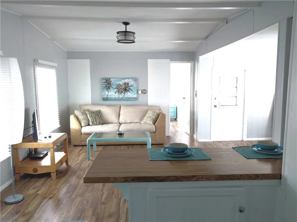 Photo of 465 SE Trafalgar Terrace