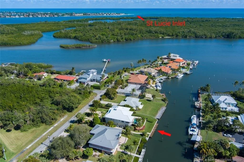Photo of 5914 SE Horseshoe Point Road