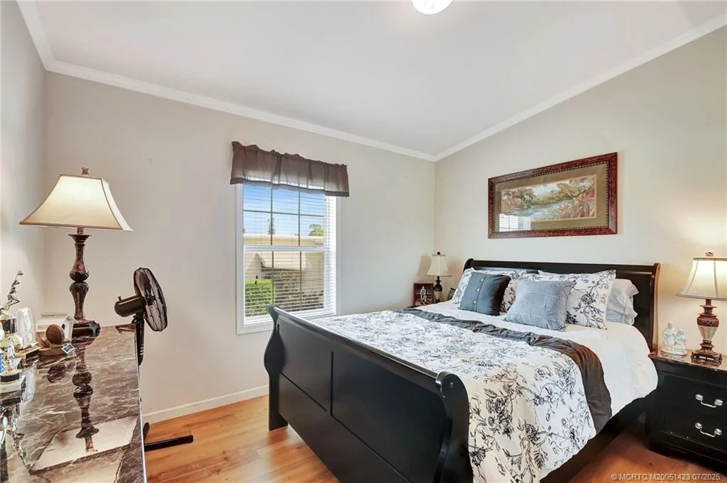 Photo of 4449 Royal Manor Boulevard