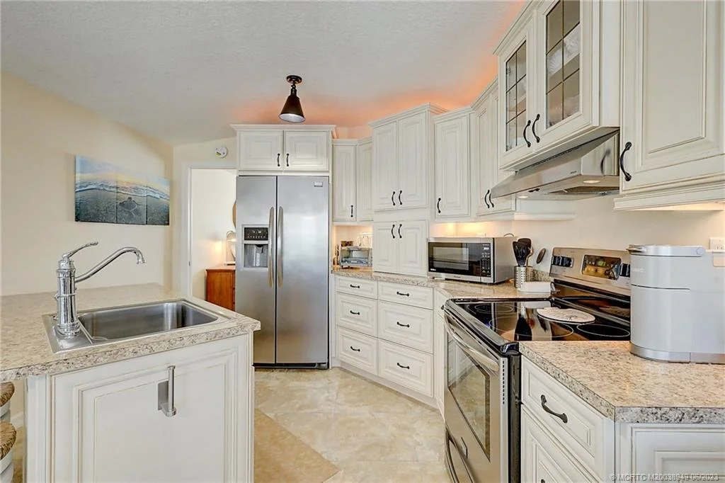 Photo of 142 Nettles Boulevard