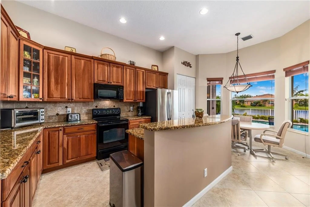 Photo of 1437 SE Legacy Cove Circle