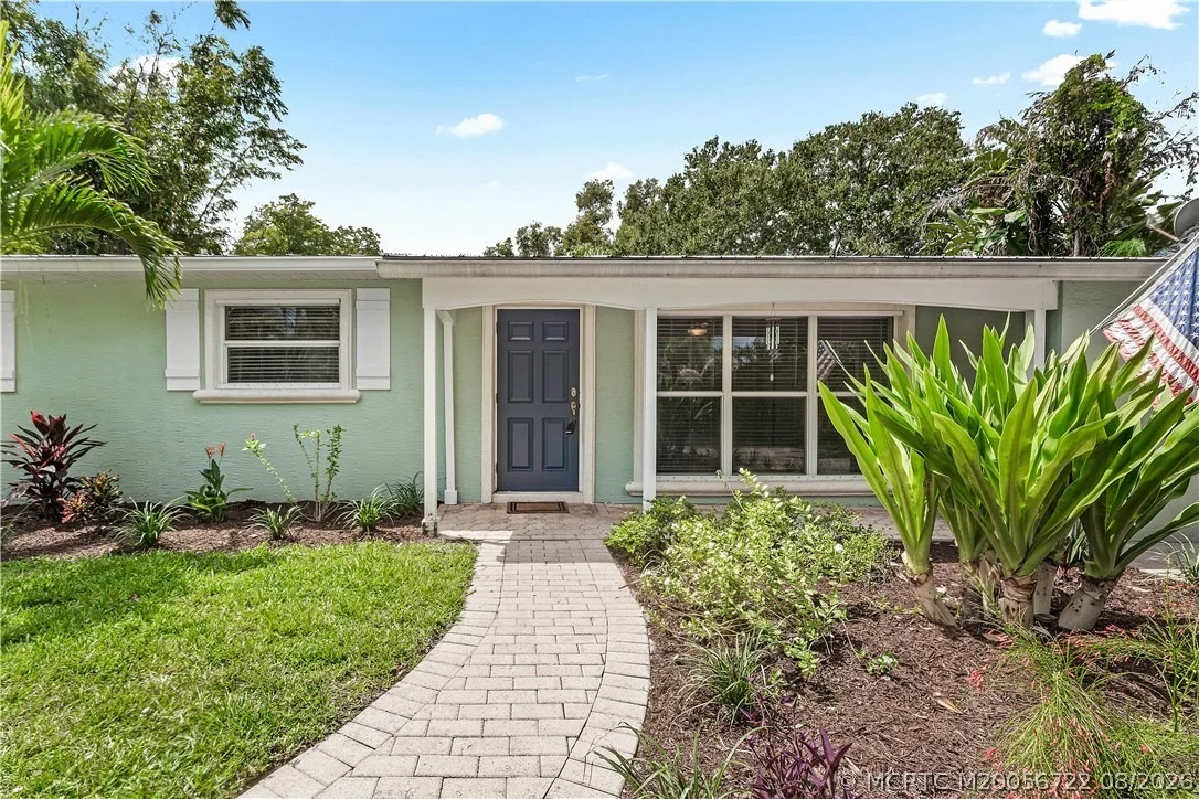 Photo of 502 SE Edgewood Drive