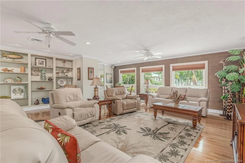 Photo of 4020 SE Whiticar Way