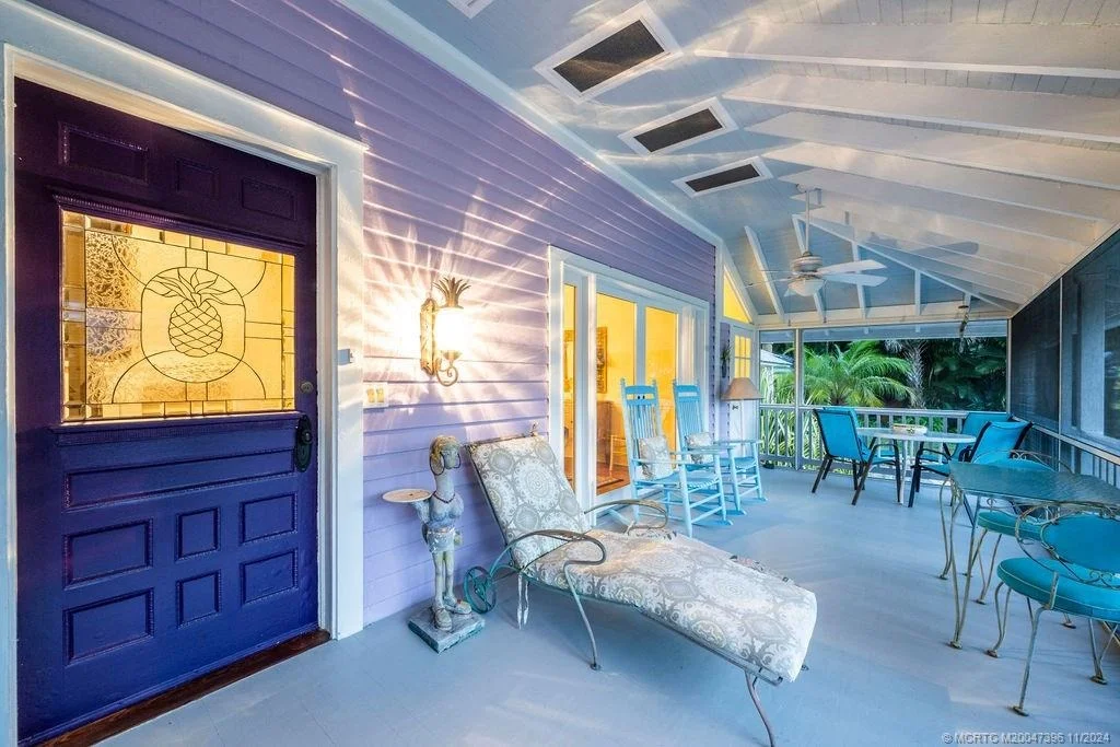 Photo of 535 SW Siesta Way