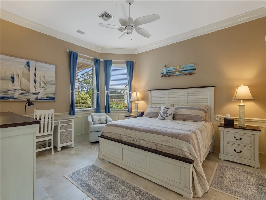 Photo of 1765 Victoria Circle