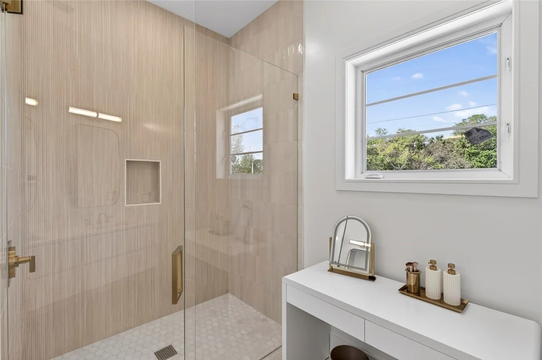 Photo of 901 Jasmine Lane