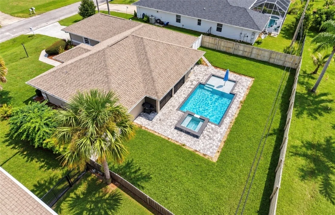 Photo of 774 Belfast Terrace
