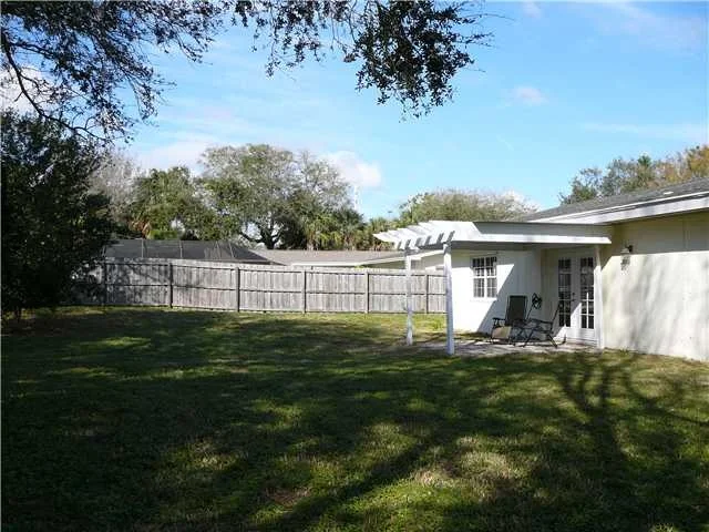 Photo of 716 Hibiscus Lane