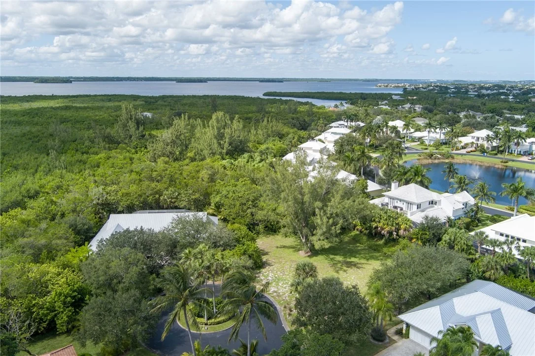 Photo of 2120 W Beachside Lane