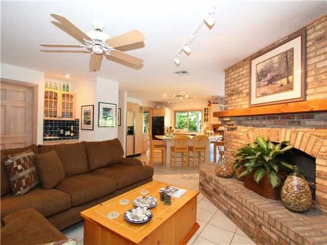 Photo of 1385 River Ridge Drive