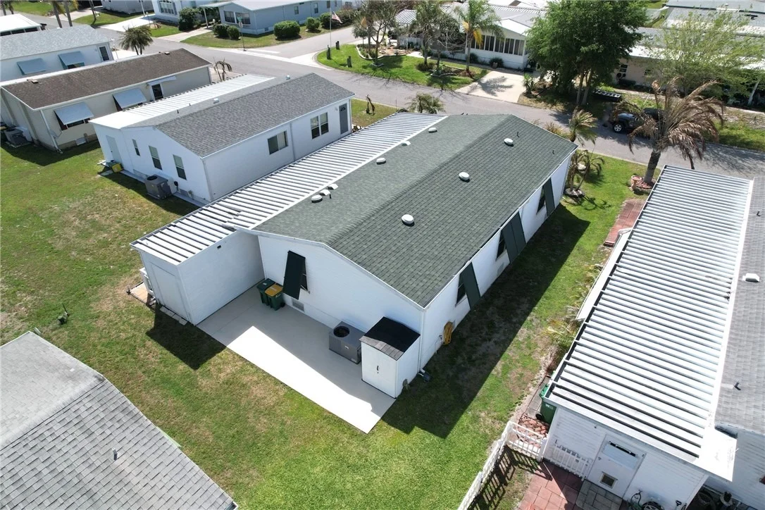 Photo of 424 Loquat Drive