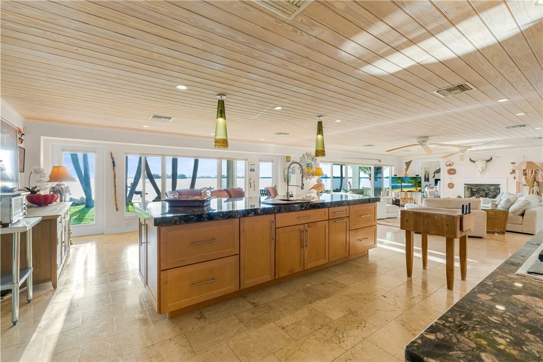 Photo of 497 River Prado