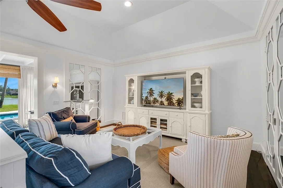 Photo of 190 Oleander Way