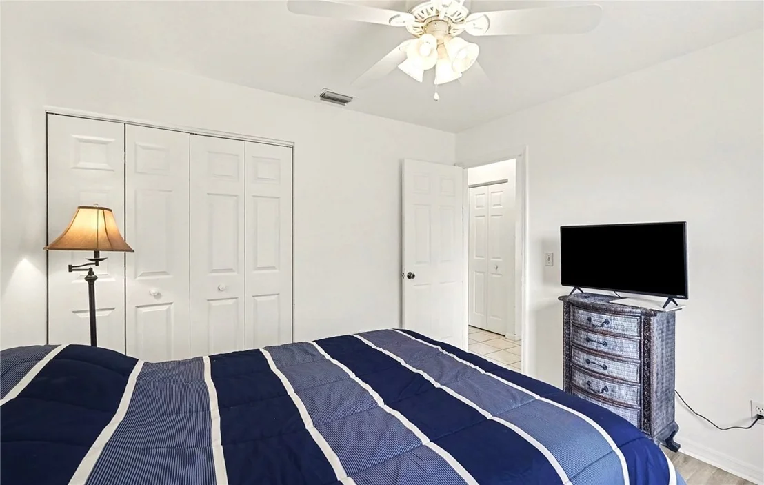 Photo of 1358 Roulette Street