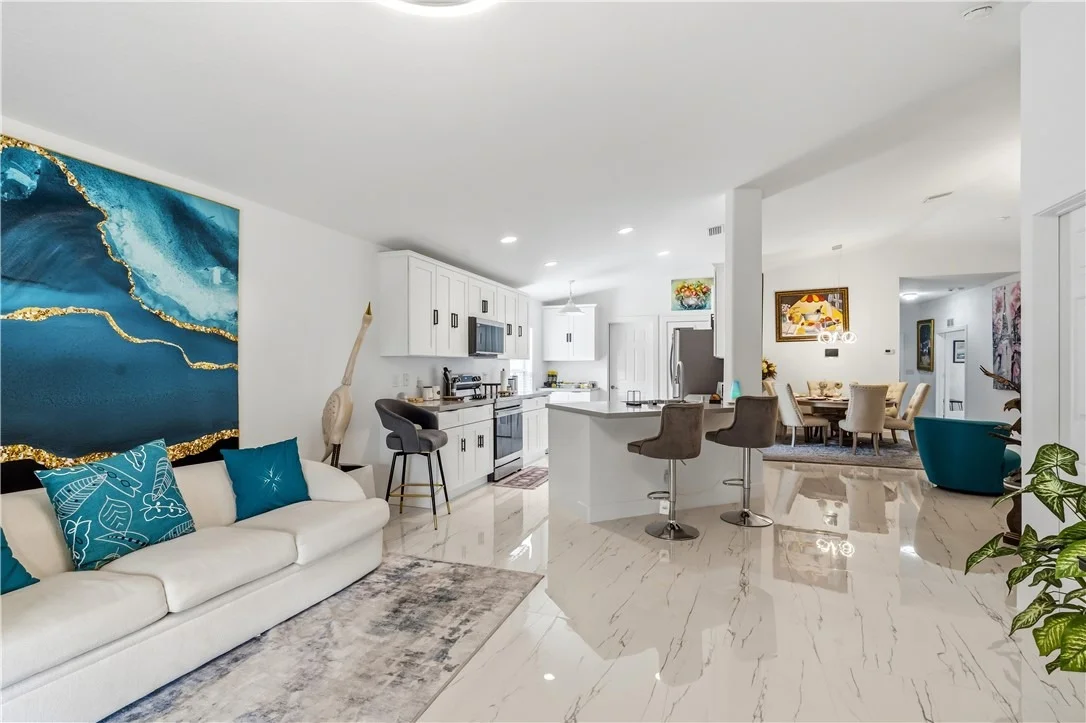 Photo of 845 Greenleaf Circle