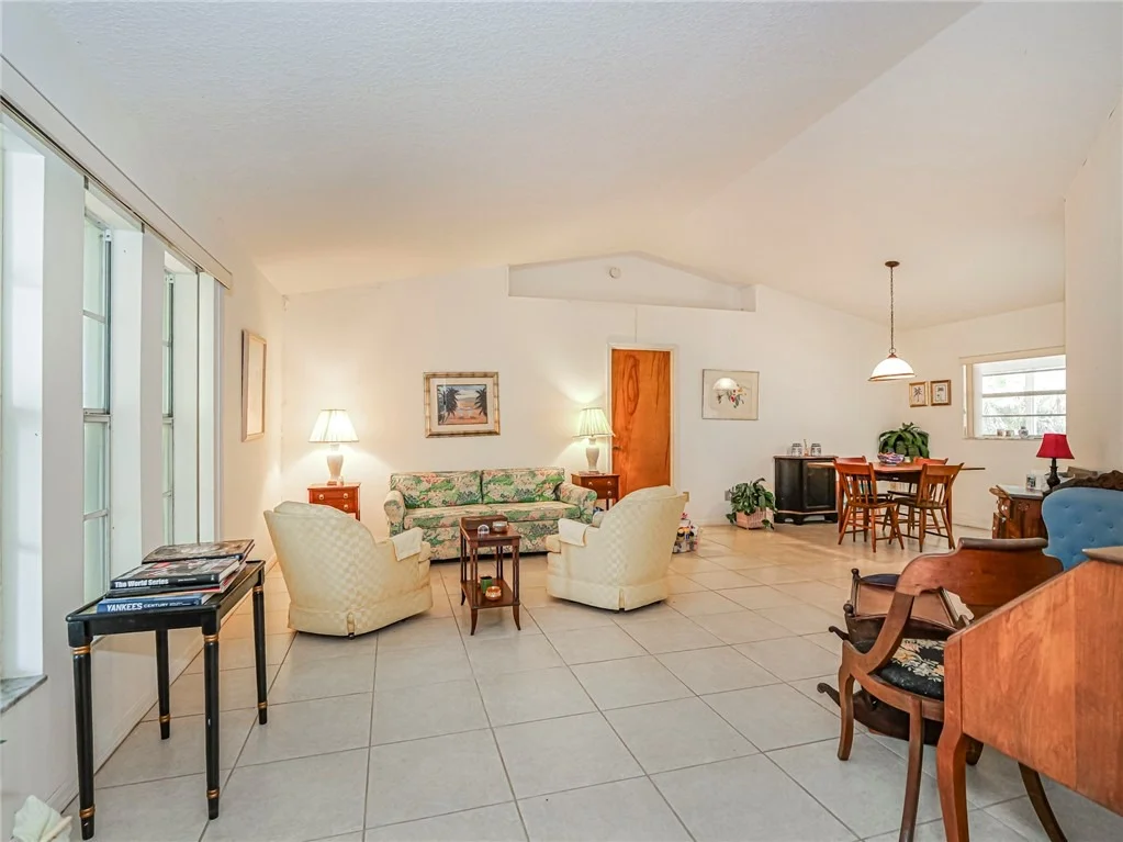 Photo of 129 Redgrave Drive