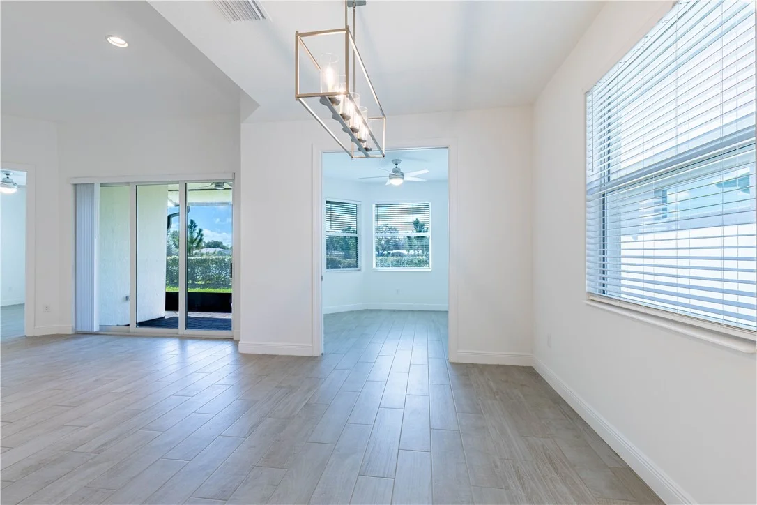 Photo of 5979 Bella Rosa Lane