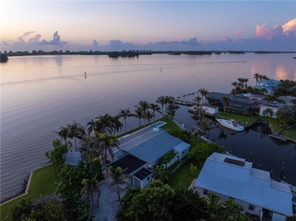 Photo of 497 River Prado