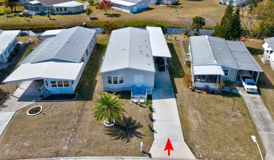 Photo of 723 Barefoot Boulevard