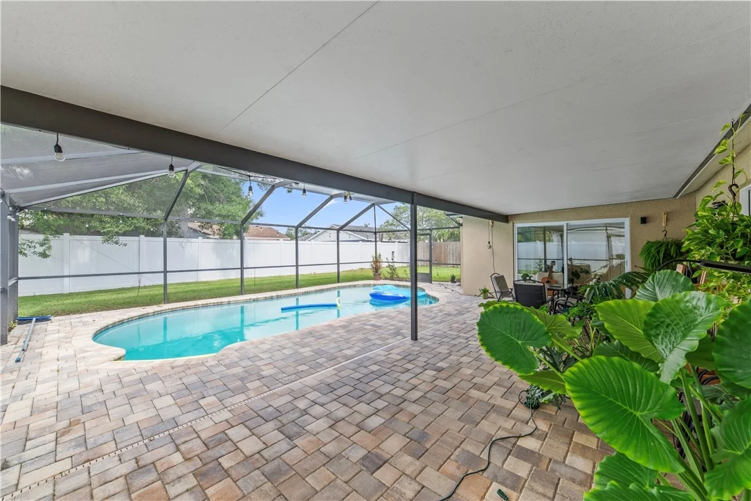 Photo of 1003 Red Oak Circle