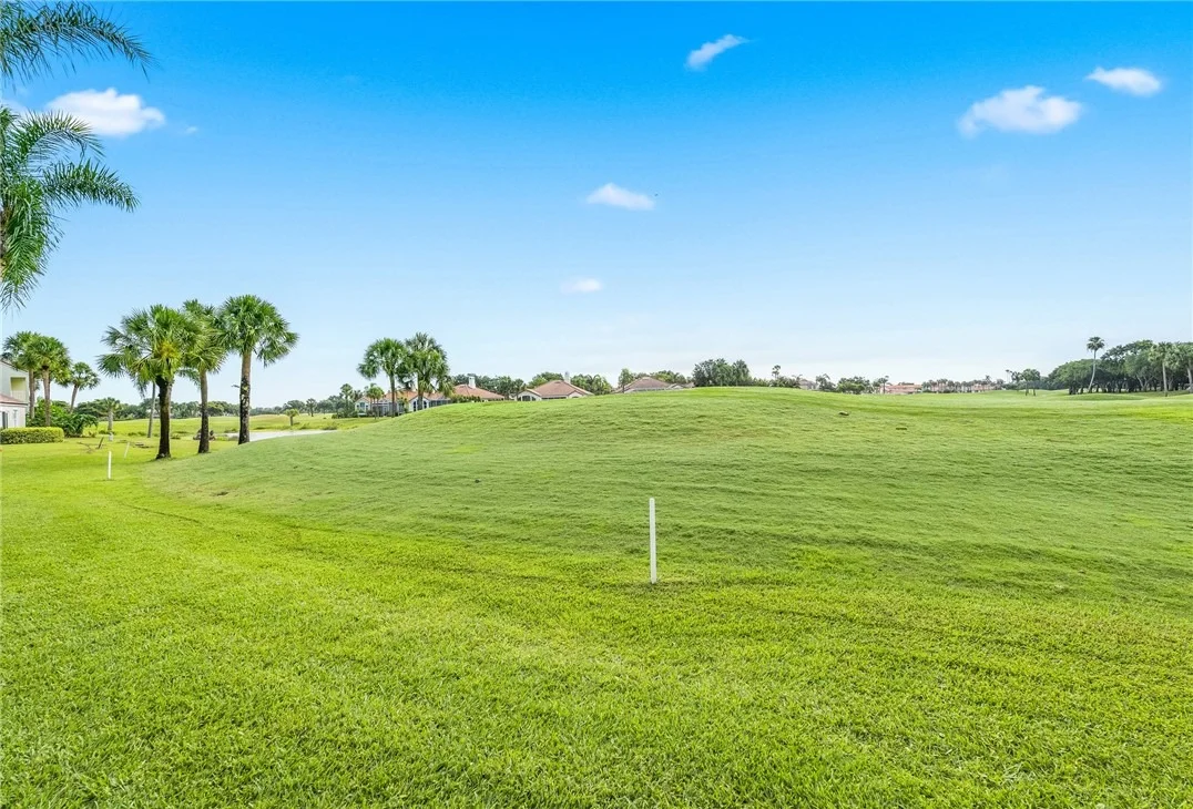 Photo of 1753 Victoria Circle