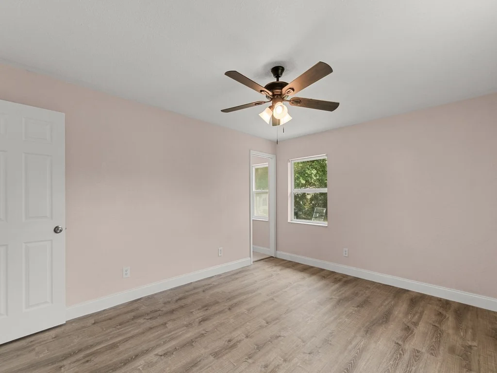 Photo of 4065 46th Lane