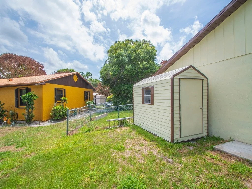 Photo of 4065 46th Lane