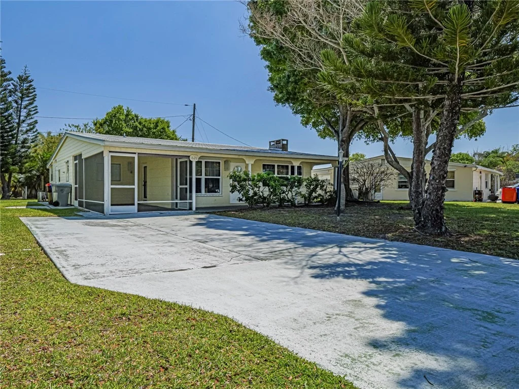 Photo of 1620 5th Avenue