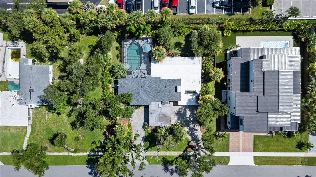 Photo of 560 Acacia Road