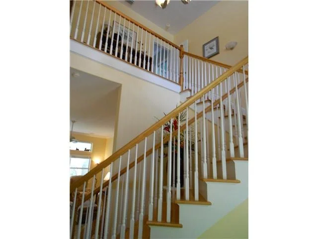 Photo of 395 Live Oak Drive