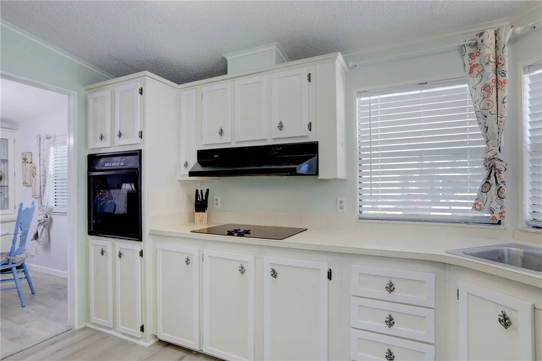 Photo of 1300 Barefoot Circle