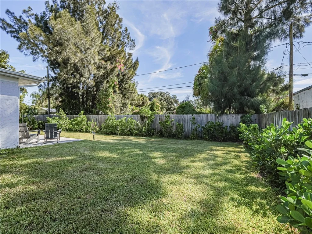 Photo of 1898 34th Avenue