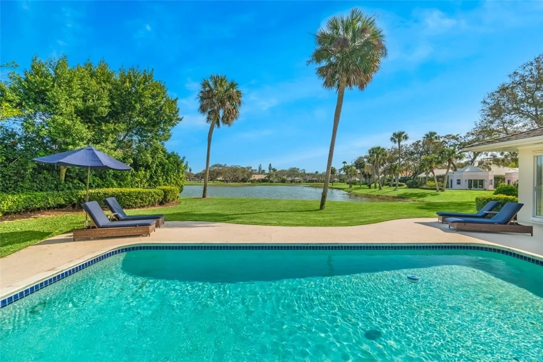 Photo of 190 Oleander Way