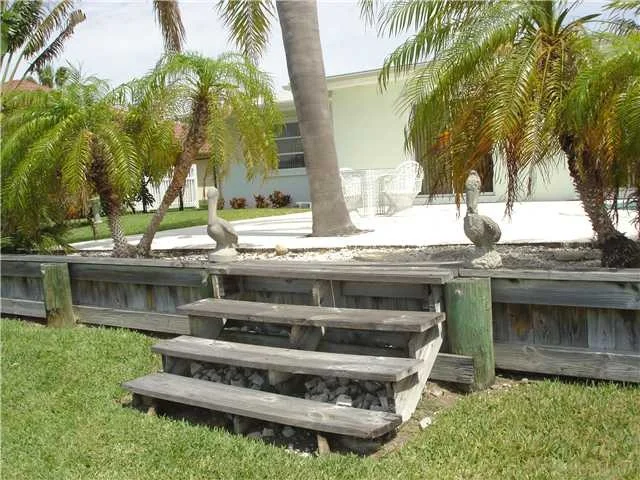 Photo of 17 Dolphin Drive
