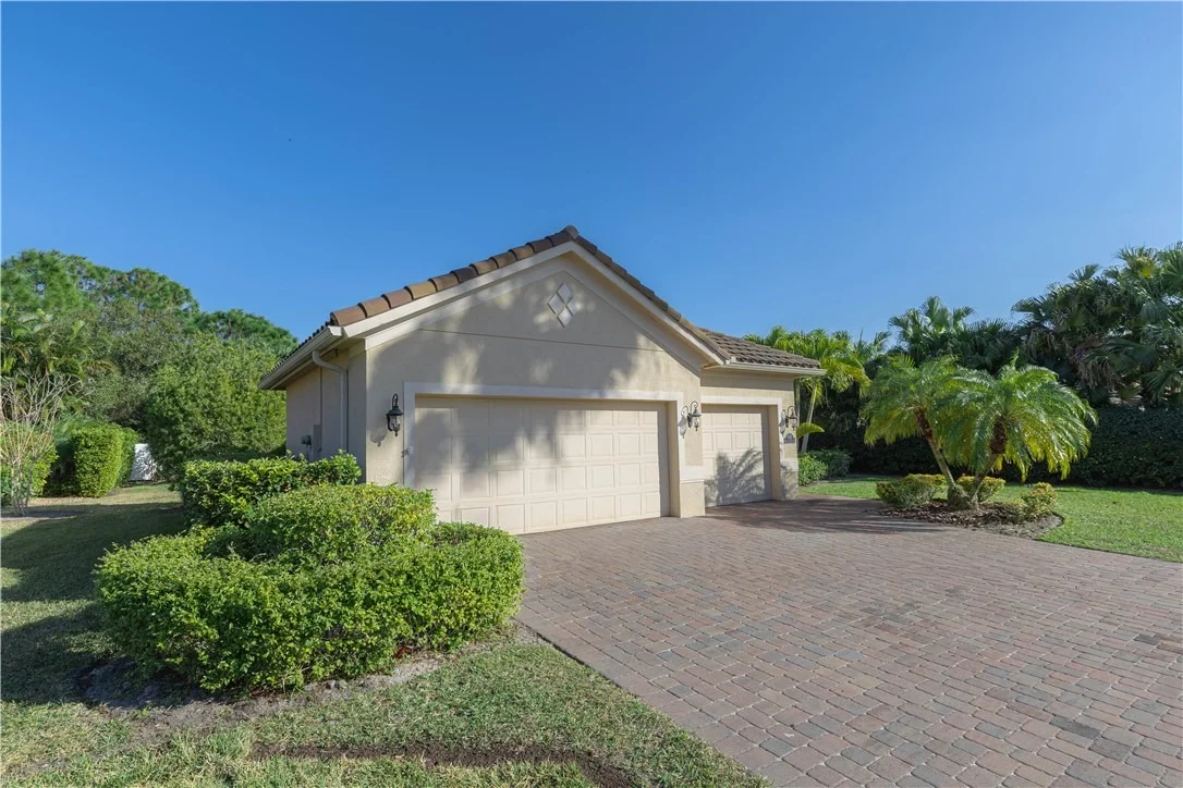Photo of 7685 Fieldstone Ranch Square