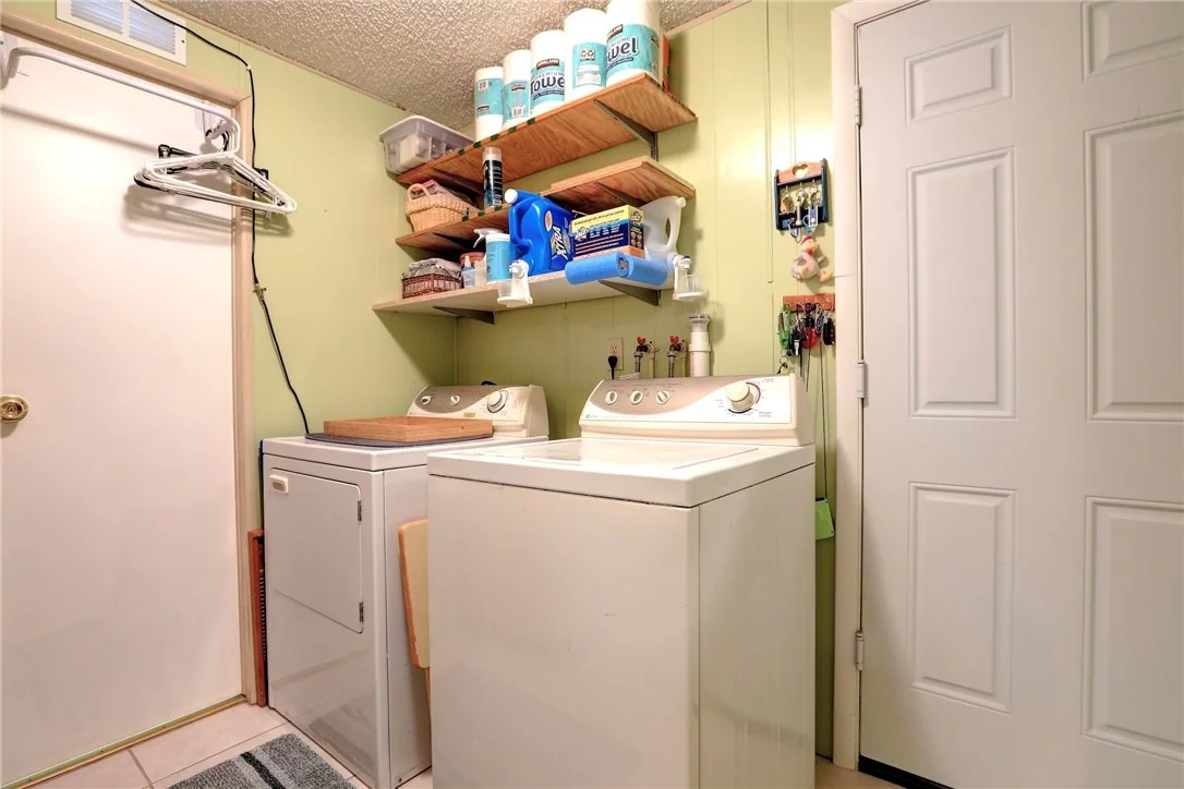 Photo of 711 Amaryllis Drive