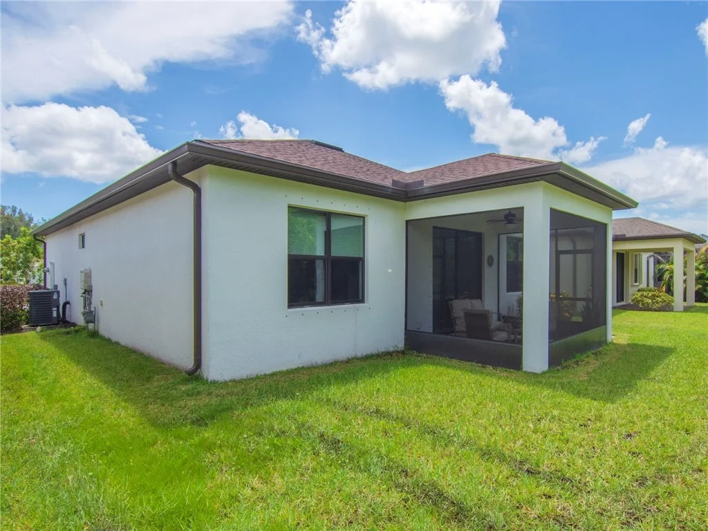 Photo of 1641 Willows Square