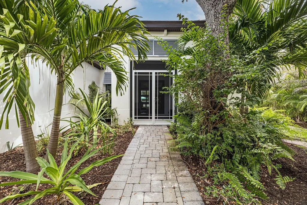 Photo of 425 Holly Road